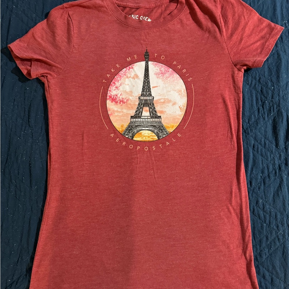 Aeropostale, cranberry colored T-shirt sz M